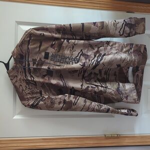 Camo Under Armour hoodie